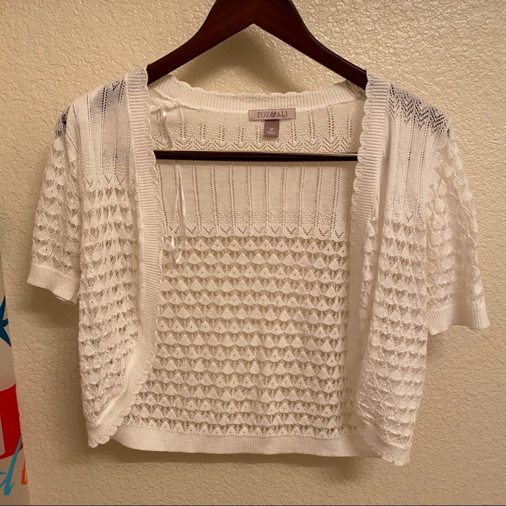 DRESSBARN White shirt sleeve cardigan